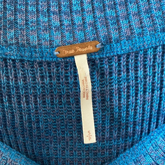 Free People blue pullover - Picture 3 of 5